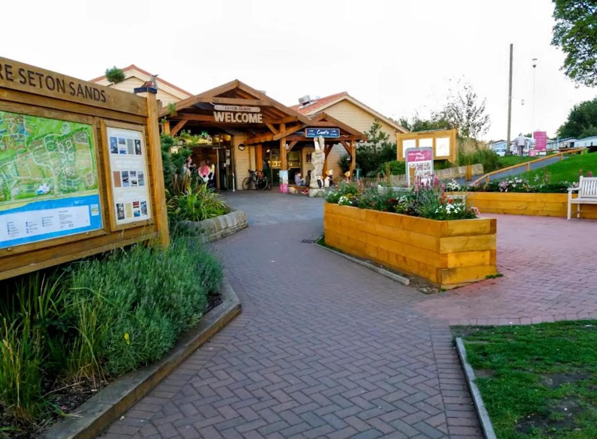 The Fishing Boat Hotel Port Seton Екстериор снимка
